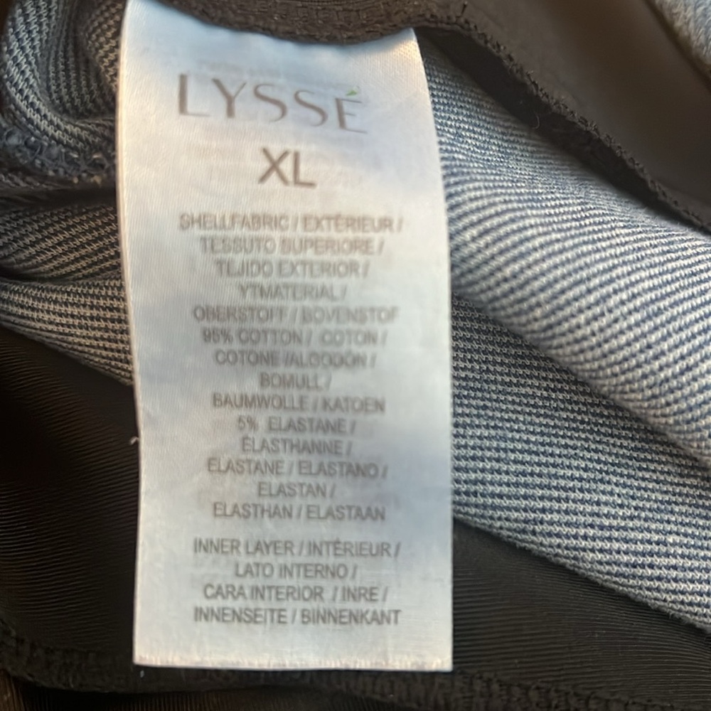 Lyssé step-hem denim jeggings, medium blue, size XL EUC! - Picture 5 of 5